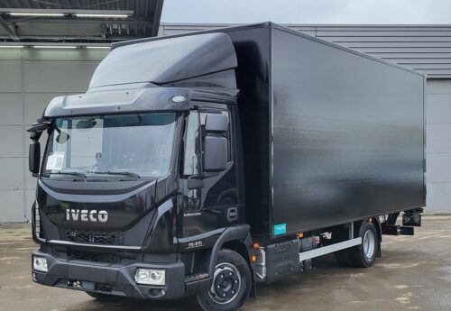 IVECO EUROCARGO 75E210 4X2 FOURGON