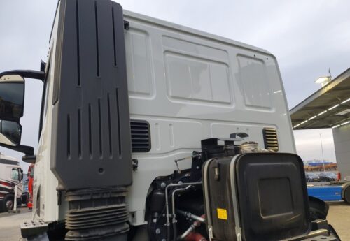 IVECO X-WAY 480 8X4 BENNE – Image 4