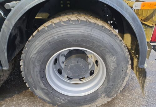 IVECO X-WAY 480 8X4 BENNE – Image 8