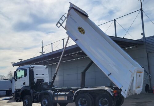 MAN TGS 41.480 8X6 BENNE – Image 6