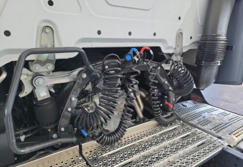 MERCEDES ACTROS 1845 4X2 – Image 23