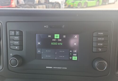 SCANIA S460 4X2 – Image 17
