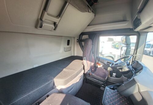 SCANIA S460 4X2 – Image 24
