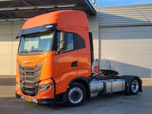 IVECO S-WAY 570 4X2 MEGA TRACTEUR