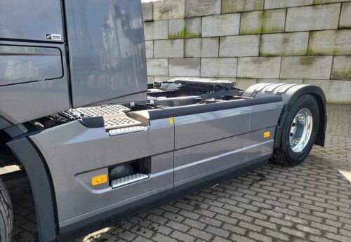 VOLVO FH16 750 4X2 – Image 10